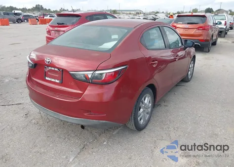 2018 Toyota Yaris Ia из США, поврежденный, VIN 3MYDLBYV5JY301974